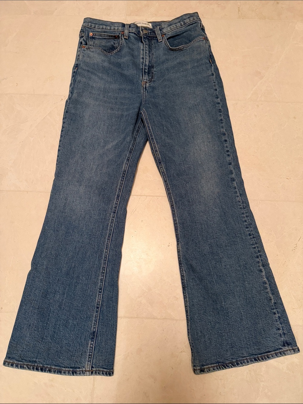 Denim Forum sz 30 Aritzia The Twiggy High Rise Flare Blue Denim Jeans 98% cotton